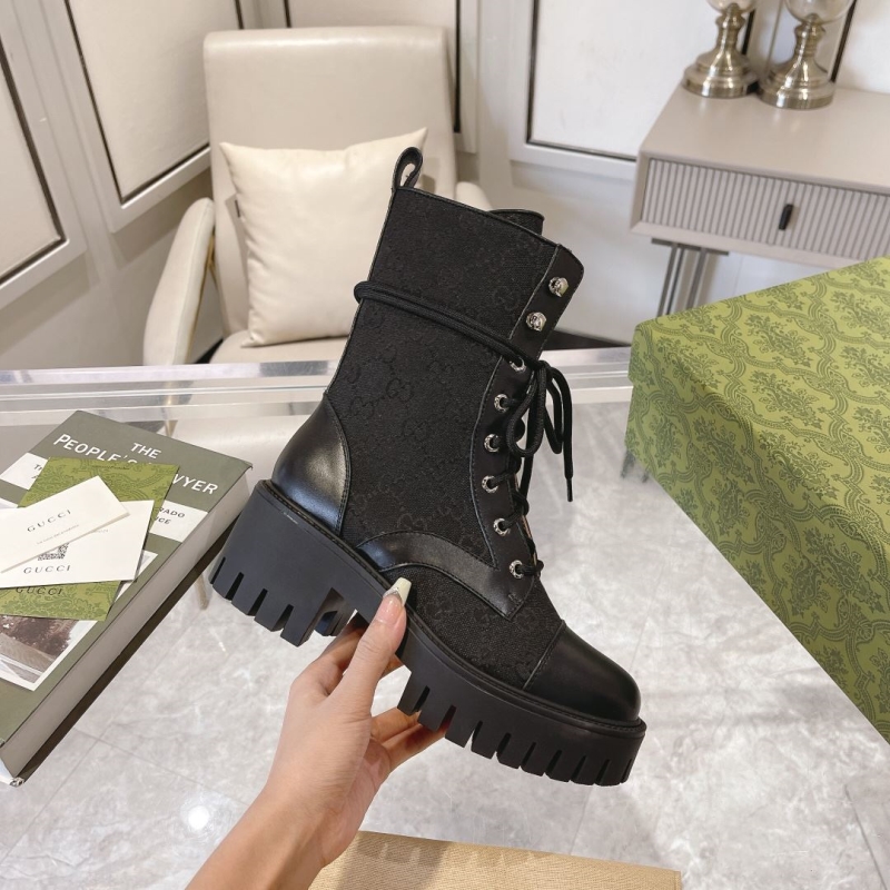 G*u*i boots